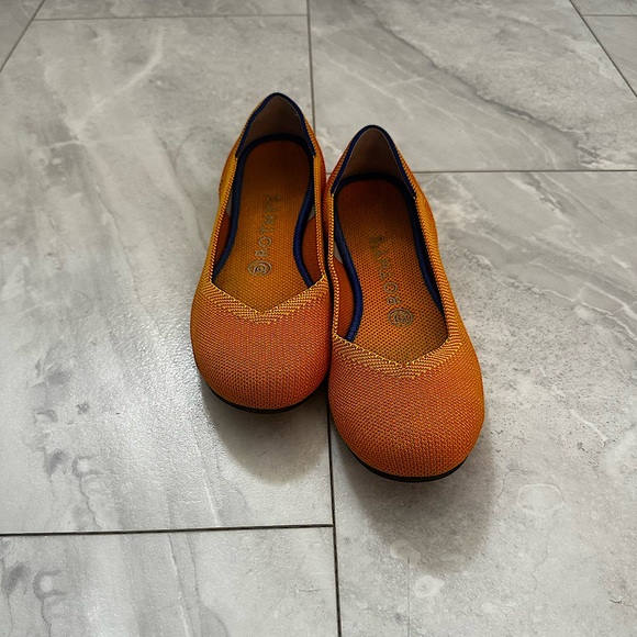 Rothy’s Round Toe Flats - Picture 1 of 8